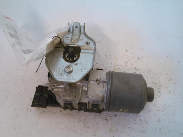Viskermotor frontrute til Peugeot 208 2012-2019 (Type I)  (BOSCH|0 390 241 540|)
