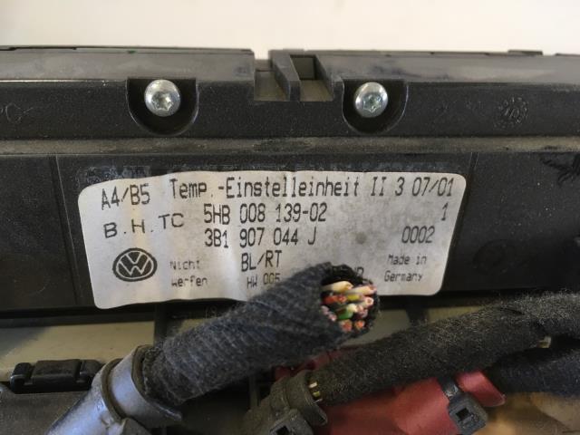 Varmeapparat betjening til VW Passat 2001-2005 (B5,3BG) (B5,3BG) (3B1 907 044 J|)