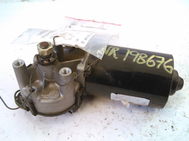 Viskermotor frontrute til VW Passat, 1997-2000 (B5,3B) (B5,3B) (0390241175)