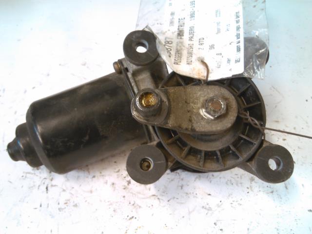 Viskermotor frontrute til Mitsubishi Pajero, 1992-1999 (Type II)  (849100-6120)