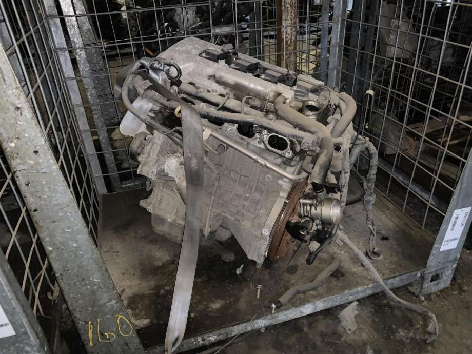Motor bensin til Toyota Avensis 2000-2003 (Type I, Fase 2)  