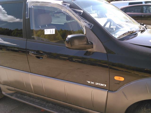 Dør høyre foran til SsangYong Rexton, 2002-2004 (Fase 1) (Y200) (Y200) 