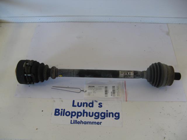 Drivaksel høyre foran til Audi A4, 2001-2004 (Type II) (B6) (B6) (8E0 407 272 AE)