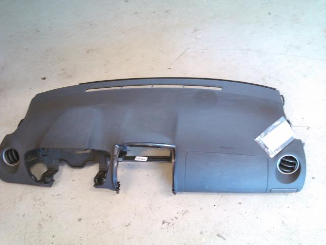 Dashbord polstring til Toyota Urban Cruiser, 2009-2014  