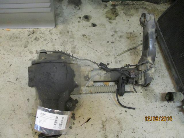 Kardang klokke foran til Mitsubishi Pajero 1992-1999 (Type II)  