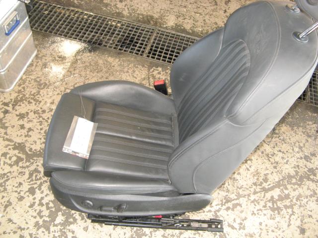 Sete foran venstre til Audi A6 2011-2014 (Type IV, Fase 1) (C7) (C7) 
