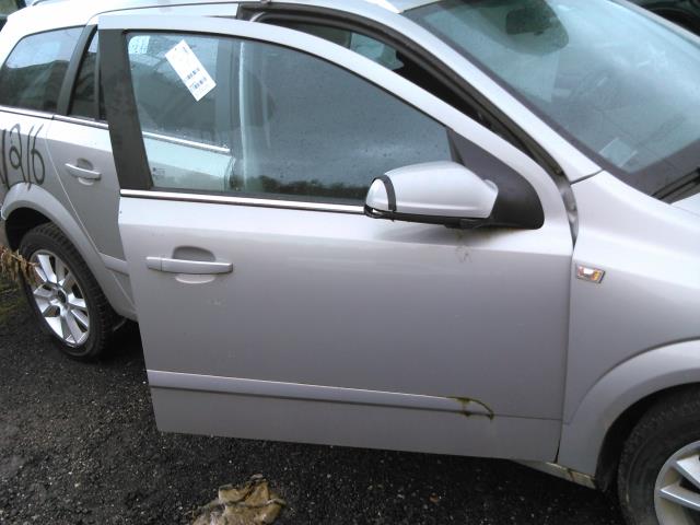 Dør høyre foran til Opel Astra H, 2004-2009  