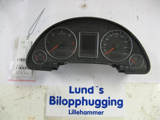 Instrumentpanel til Audi A4, 2004-2008 (Type III) (B7) (B7) (8E0920 901D)