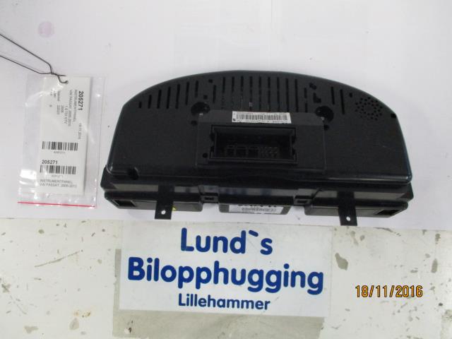 Instrumentpanel til VW Passat 2005-2010 (B6) (B6) (3C0 920 851 M|)
