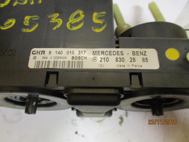 Varmeapparat betjening til Mercedes E-Klasse, 1995-2000 (Fase 1) (W210) (W210) (GKR|2108302885)