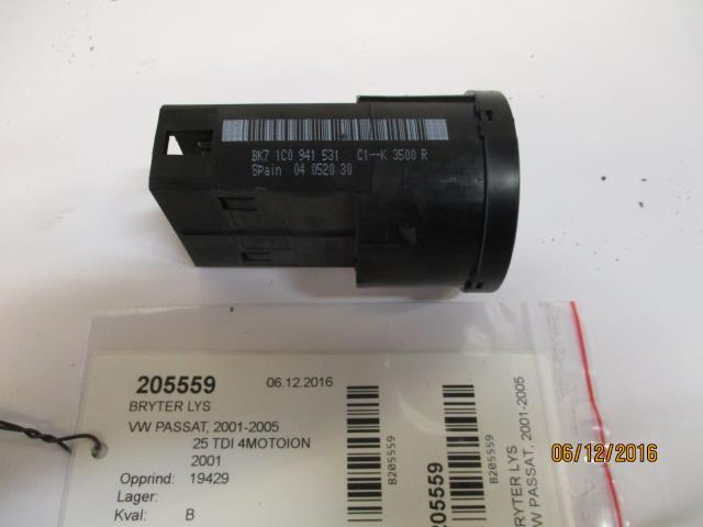 Bryter lys til VW Passat 2001-2005 (B5,3BG) (B5,3BG) 