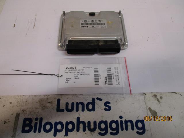 Styreenhet motor til VW Passat, 2001-2005 (B5,3BG) (B5,3BG) (BOSCH|3B1907401B)