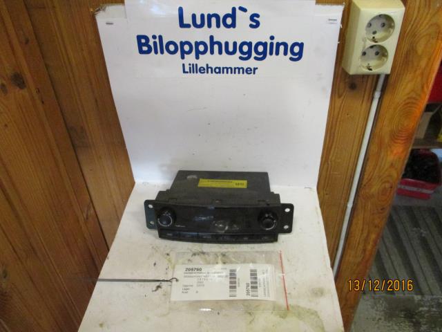 Varmeapparat betjening til SsangYong Rexton, 2002-2004 (Fase 1) (Y200) (Y200) (SSANGYOUNG MOTOR|68700-08021)