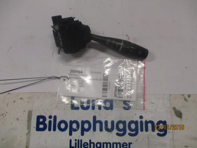 Bryter visker til Mitsubishi Space Wagon, 2000-2004  