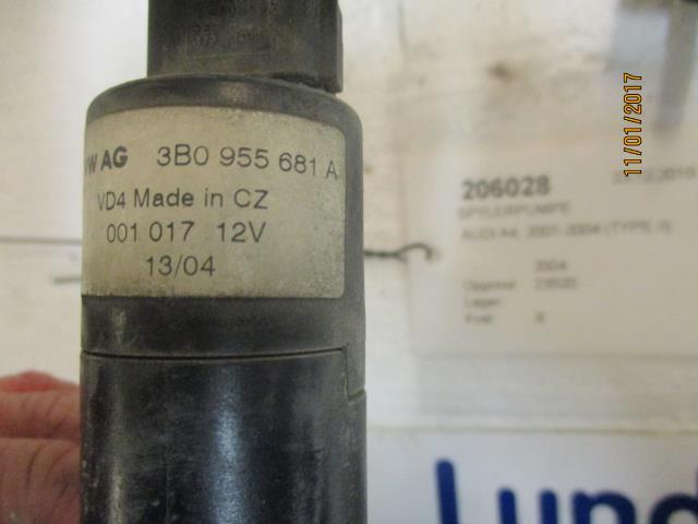 Spylerpumpe til Audi A4 2001-2004 (Type II) (B6) (B6) (3B0 955 681 A|)