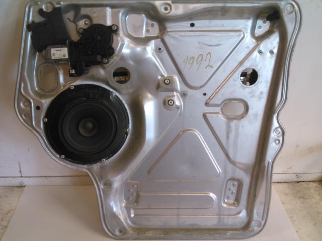 Ruteheis høyre foran til VW Transporter / Caravelle, 2009-2015 (Fase 2) (T5) (T5) (7E0.959.802)