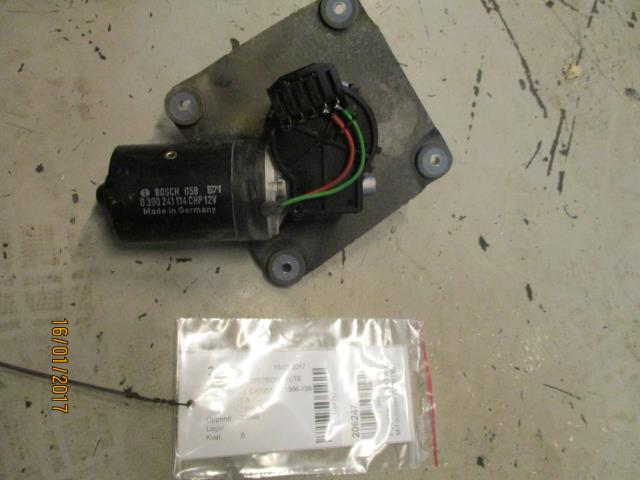 Viskermotor frontrute til Mitsubishi Carisma, 1996-1999 (Fase 1)  (BOSCH|0390241114 CHP)