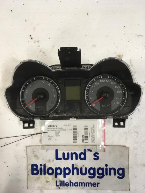 Instrumentpanel til Mitsubishi Colt, 2009-2013 (Type VII, Fase 2)  