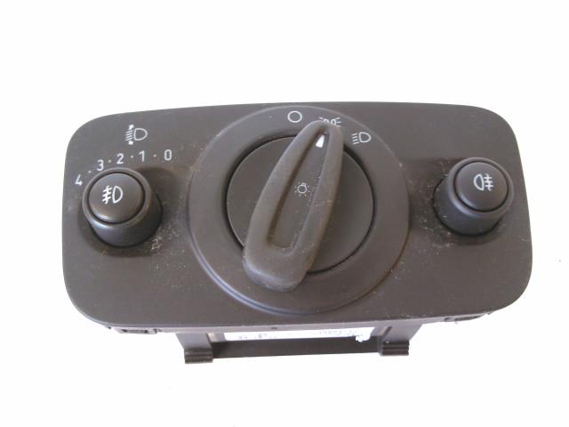 Bryter lys til Ford Fiesta, 2008-2012 (Type VI, Fase 1)  (8A6113A024BB)