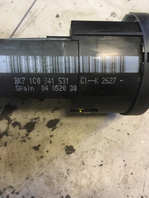 Bryter lys til VW Passat 1997-2000 (B5,3B) (B5,3B) 
