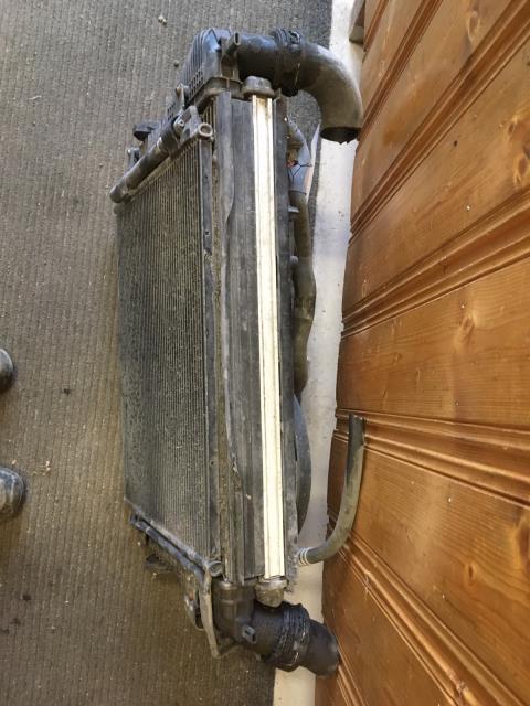 Radiator (manuell gir) til VW Touran 2003-2006 (Type I, Fase 1)  