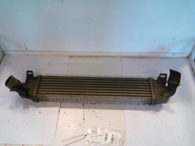 Intercooler til Ford Focus, 2004-2007 (Type II, Fase 1)