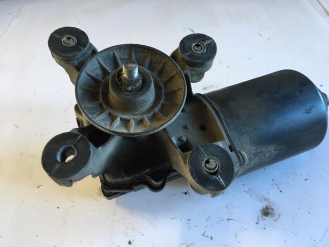 Viskermotor frontrute til Mitsubishi Pajero, 2000-2006 (Type III)  