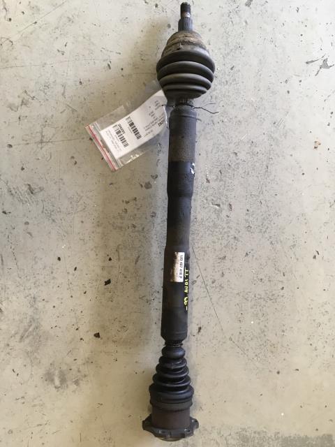 Drivaksel høyre foran til Audi TT, 1998-2006 (Type I)  (1J0407418P)