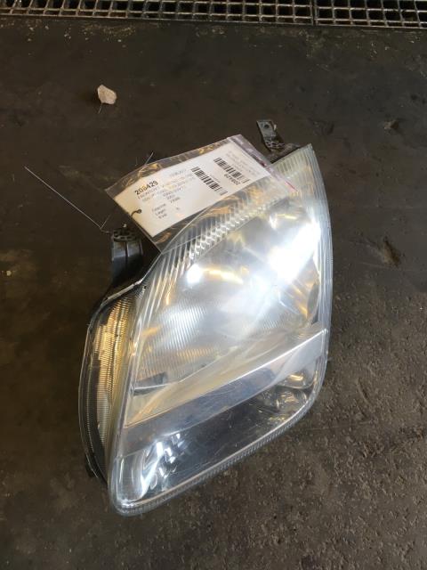 Frontlykt venstre halogen til Suzuki Ignis, 2003-2010 (Type I) (UNGARN) (UNGARN) 