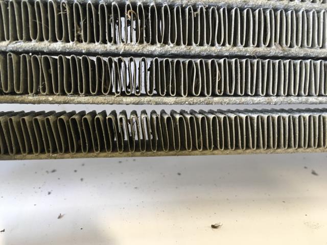 Aircondition radiator til Nissan Navara 2005-2010 (Fase 1) (D40) (D40) 