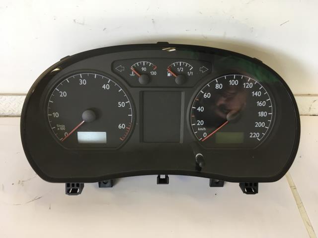 Instrumentpanel til VW Polo, 2002-2005 (Type IV, Fase 1)  (VDO|6Q0920800)