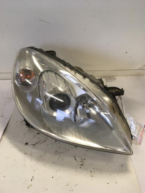 Frontlykt høyre halogen til Mercedes B-Klasse, 2005-2008 (Fase 1) (W245) (W245) 