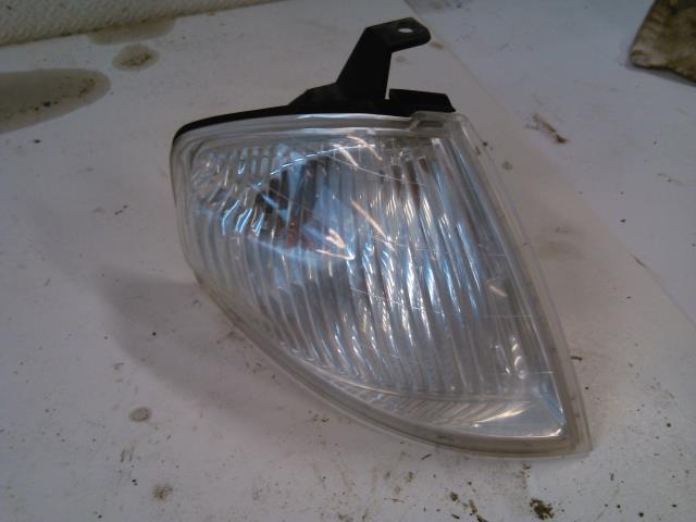 Blinklykt høyre til Mazda 323F, 1999-2003