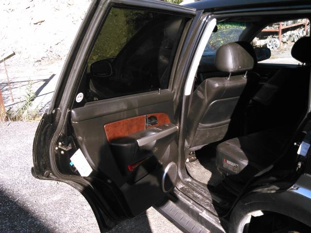 Dør venstre bak til SsangYong Rexton 2004-2006 (Fase 2) (Y200) (Y200) 