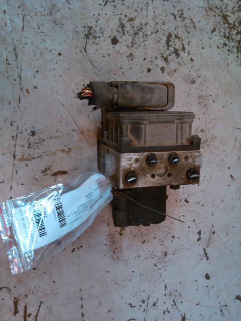 ABS sentral til Audi A6 2001-2004 (Type II, Fase 2) (C5) (C5) (BOSCH|0265950055|)