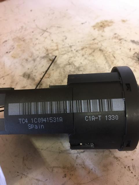 Bryter lys til VW Polo 2000-2001 (Type III, Fase 2)  (1C0941531A|)