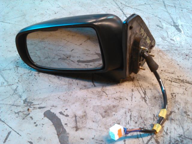Speil venstre til Mazda 323, 2001-2003 (Fase 2)