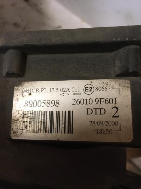 Frontlykt høyre halogen til Nissan Primera, 1999-2002 (Fase 2) (P11) (P11) 
