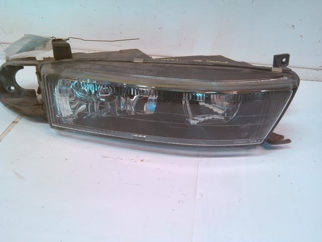 Frontlykt høyre halogen til Mitsubishi Galant, 1997-2000 (Type VII, Fase 1)  
