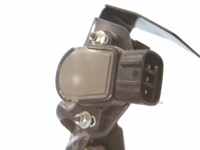 Pedal gass til Toyota Avensis 2003-2008 (Type II)  