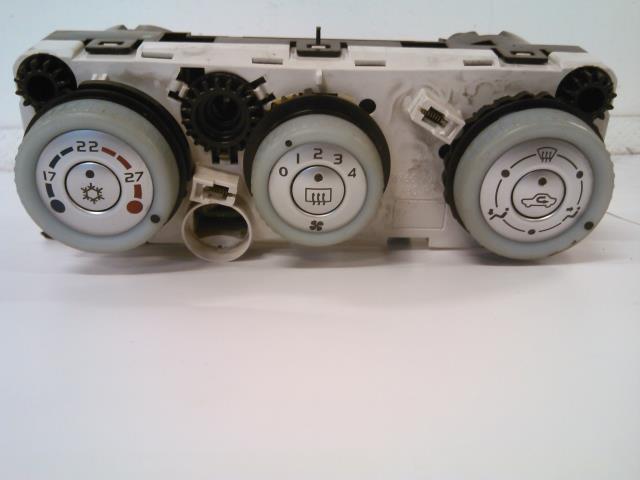 Varmeapparat betjening til Mitsubishi Colt, 2004-2008 (Type VII, Fase 1)  