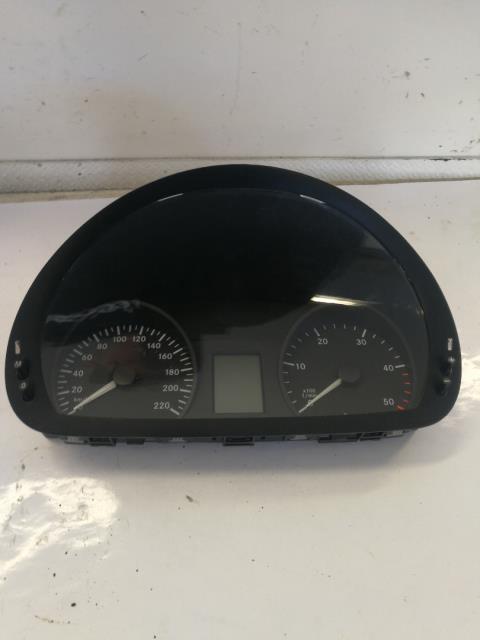 Instrumentpanel til Mercedes Vito/Viano, 2004-2010 (Fase 1) (W639) (W639) (A 639 446 5921)