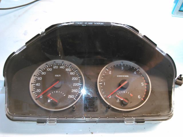 Instrumentpanel til Volvo V50, 2004-2007 (Fase 1)  (30710071)