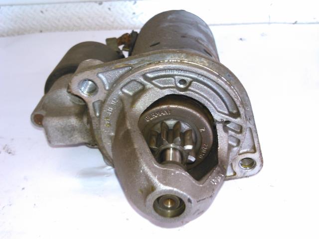 Starter til Mercedes C-Klasse 2000-2004 (Fase 1) (W203) (W203) (BOSCH|0001107403|0051513401|)