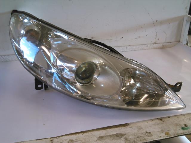 Frontlykt høyre halogen til Peugeot 407, 2004-2010  (9641939880)