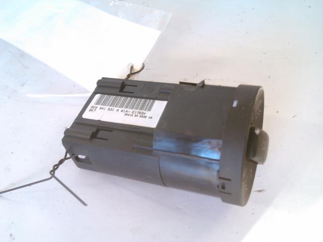 Bryter lys til Audi A4, 2001-2004 (Type II) (B6) (B6) (8E0941531A)