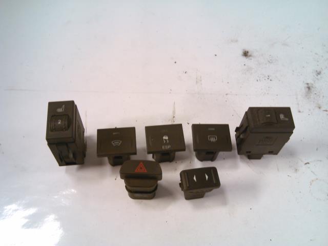 Bryter diverse til Ford Focus, 2004-2007 (Type II, Fase 1)  