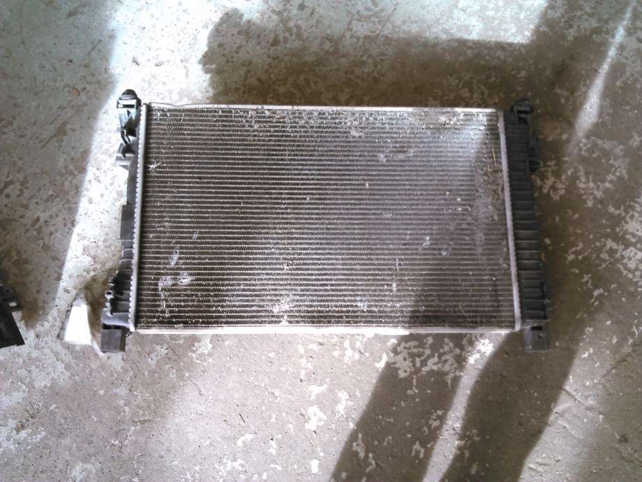 Radiator (automat gir) til Mercedes C-Klasse 2004-2007 (Fase 2) (W203) (W203) 