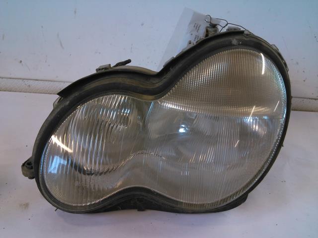 Frontlykt venstre halogen til Mercedes C-Klasse, 2000-2004 (Fase 1) (W203) (W203) 