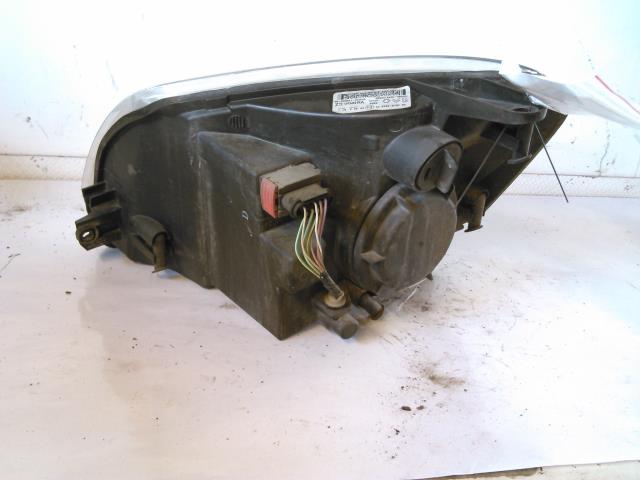Frontlykt høyre halogen til Peugeot Partner 2002-2008 (Type I, Fase 2)  